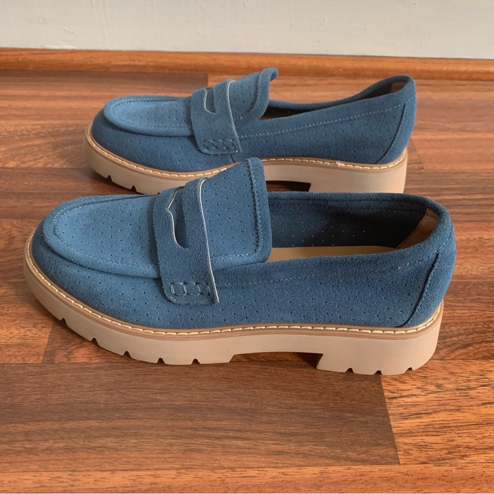 Violet and Red Leather Loafers Women’s 7.5 Blue